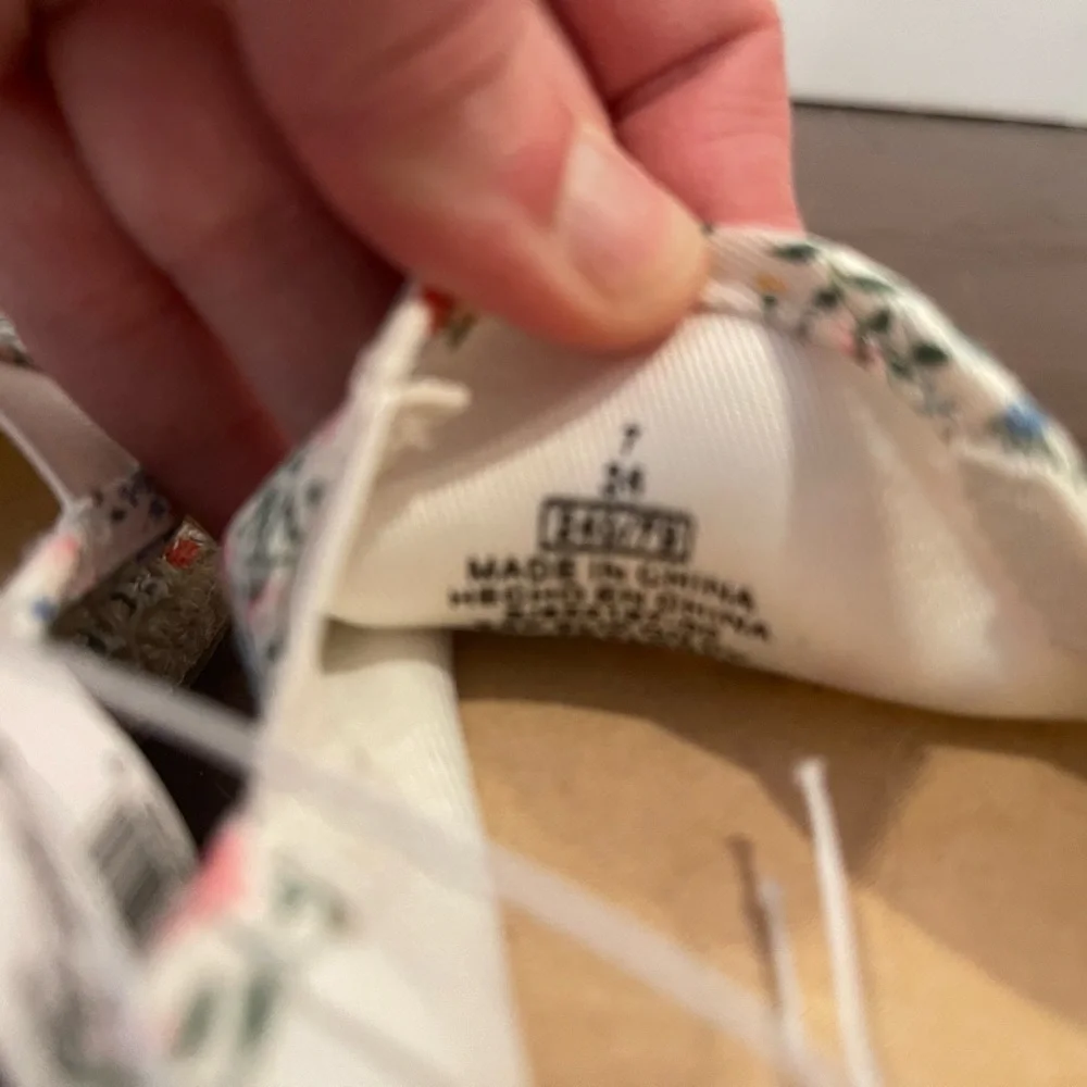 Old Navy charming floral